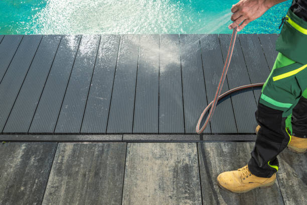 Best Deck Cleaning Services  in Denmark, WI