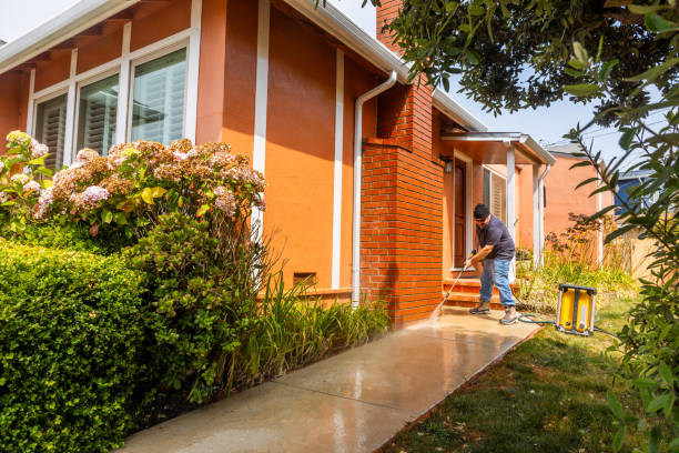 Best Garage Pressure Washing  in Denmark, WI
